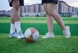 蒿俊闵谈中,国足球现状,困境全解析,捷报足球比分,捷报体育即时比分,捷报体育比分网,比分直播