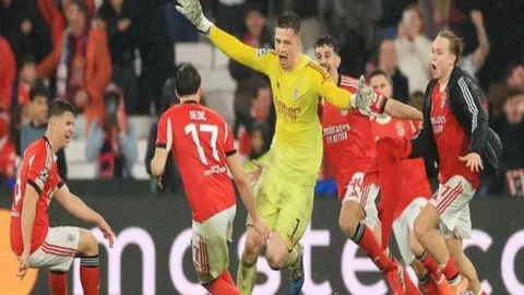 拜仁慕尼黑1-0法兰克福，萨内替补进球基米希贡献关键助攻